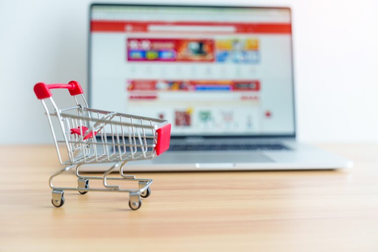 Bigness Game of Marketplaces